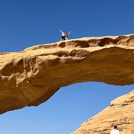 Maraheb Luxury Camp Hotel Wadi Rum Ngoại thất bức ảnh