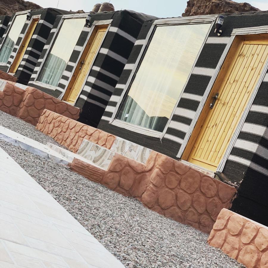 Maraheb Luxury Camp Hotel Wadi Rum Ngoại thất bức ảnh