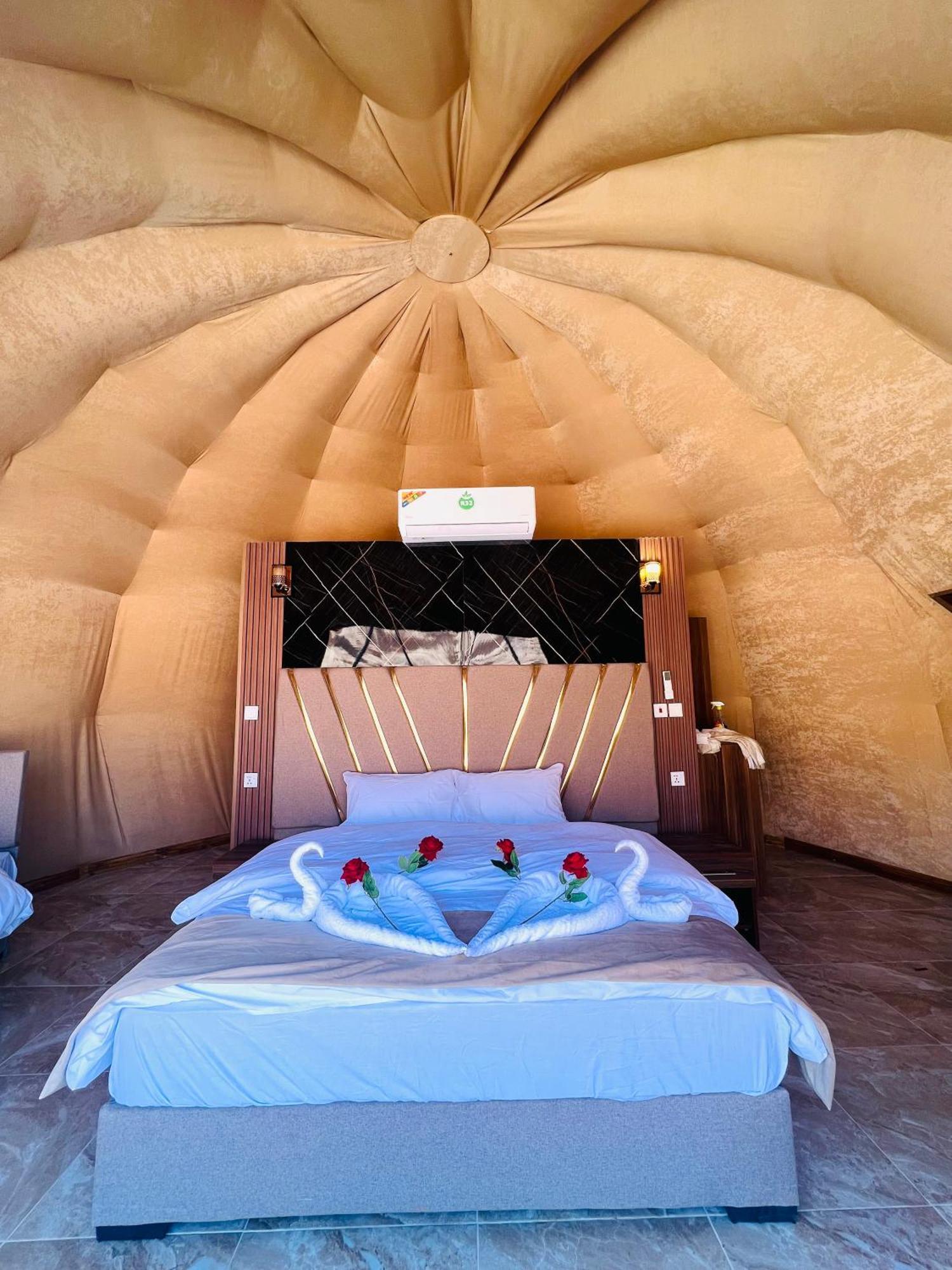 Maraheb Luxury Camp Hotel Wadi Rum Ngoại thất bức ảnh
